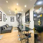 Urbanflat 55 - Marylin Monroe Flat In Parisian Historic Passage